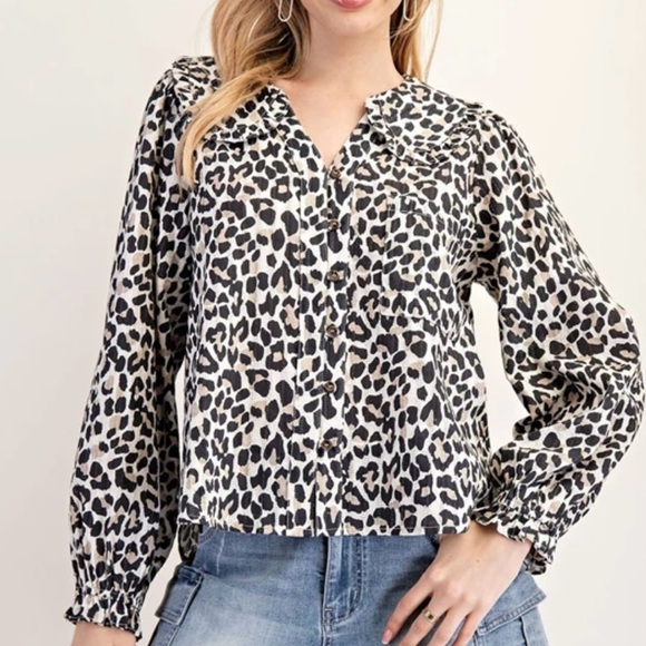 LEOPARD PRINTED LONG SLEEVE TOP - Picture 3 of 8
